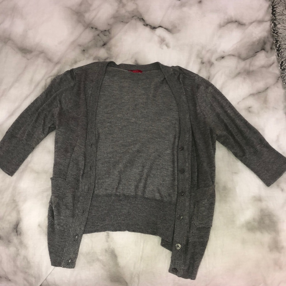 Gray quarter sleeve cardigan